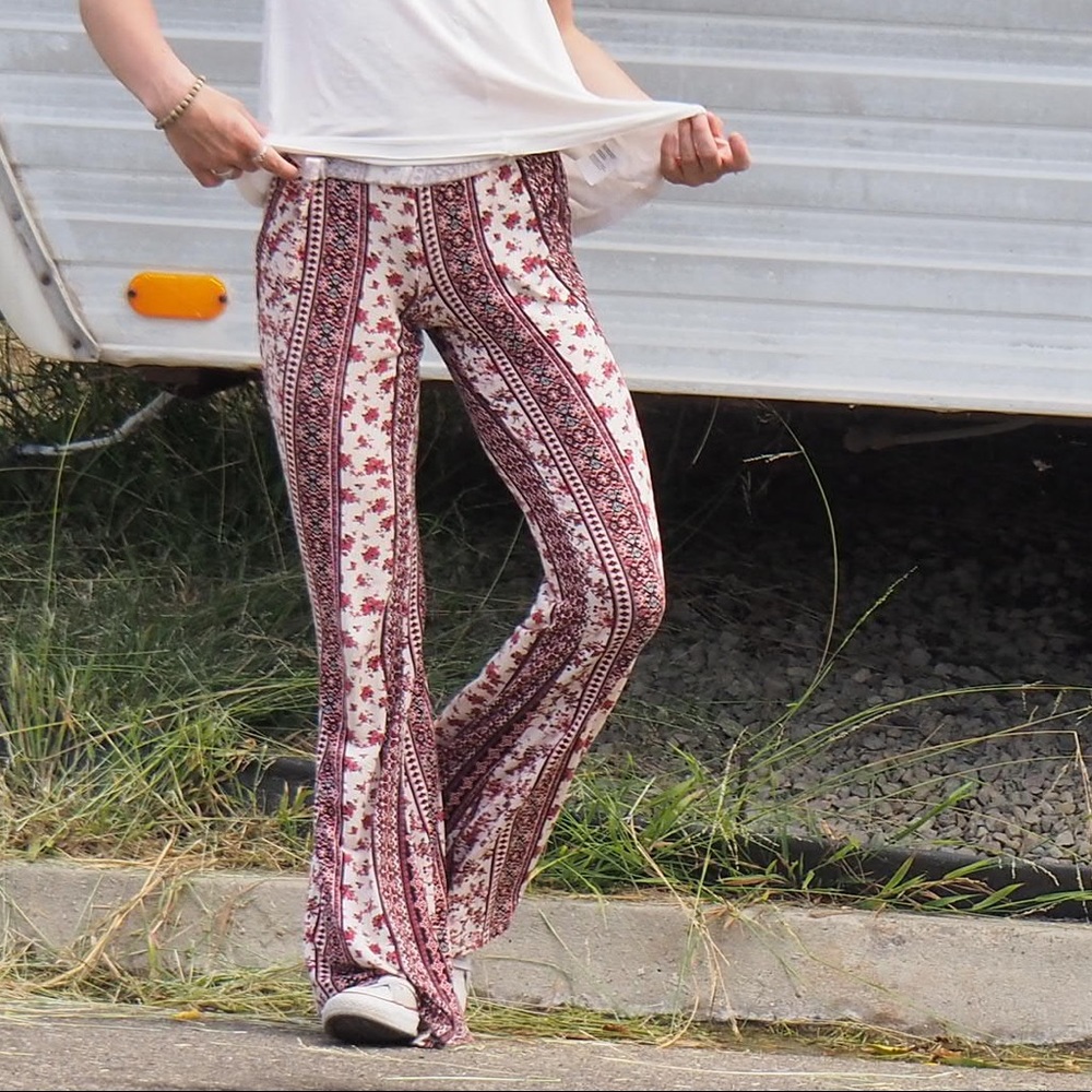flair patterned pants - Picture 4 of 4